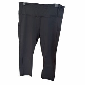 Athleta Black Capri Leggings